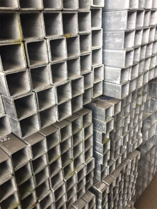 低合金 Q355B 师宗师宗师宗镀锌无缝方管 工程专用无缝师宗师宗师宗镀锌方管